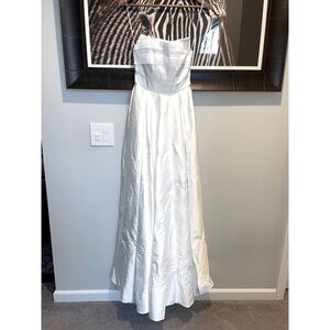 NWT Sau Lee Heidi Wedding or Prom Gown Dress